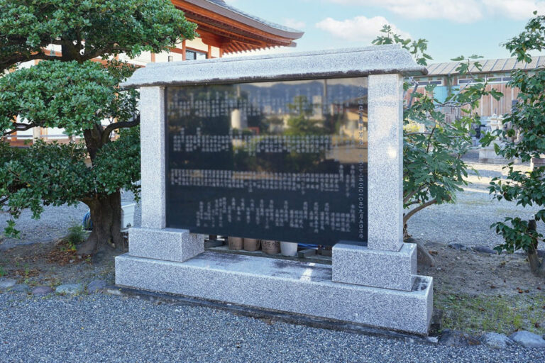 3-monument_01